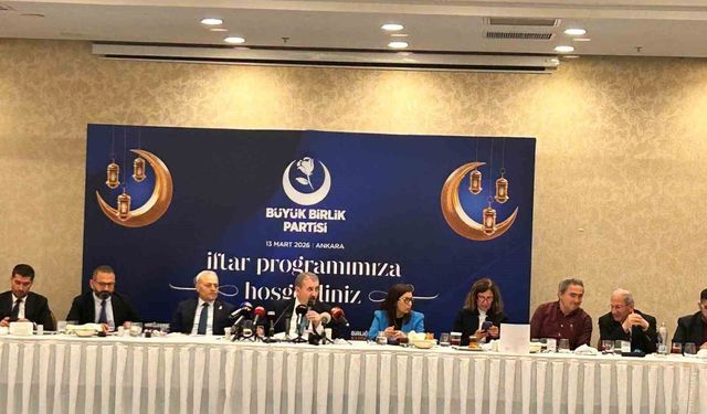 BBP Genel Başkanı Destici: 'Ne Amerika'nın, ne İsrail'in barış adına verebilecekleri hiçbir şey yoktur'