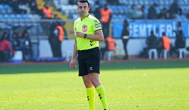 Beşiktaş - Galatasaray derbisinin VAR'ı Ömer Faruk Turtay oldu