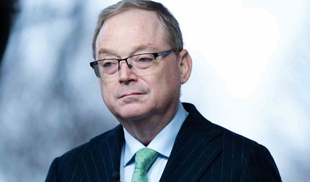 Beyaz Saray Ekonomi Konseyi Direktörü: 'Petrol tankerleri Hürmüz Boğazı'ndan geçmeye başladı'