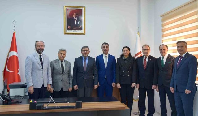 BŞEÜ Diş Hekimliği Fakültesinde devir teslim töreni