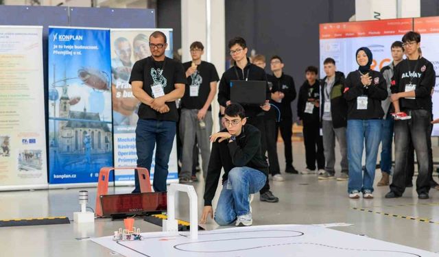 Bursa Erkek Lisesi Türkiye'nin gururu oldu