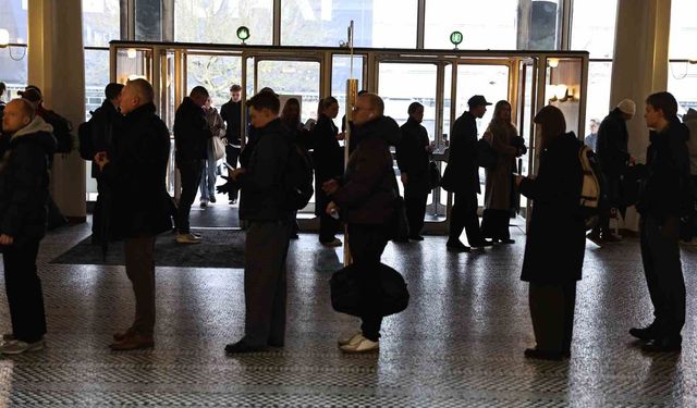 Danimarka halkı genel seçim için sandık başında