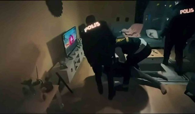 Diyarbakır merkezli 14 ilde 'son istasyon' operasyonu