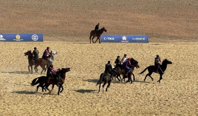 Dünya Kökpar Turnuvası'nı kazanan Kazakistan oldu