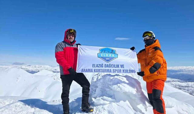 Elazığ'da dağcılık tarihine geçen tırmanış: 15 yaşındaki sporcu Akdağ zirvesine çıktı