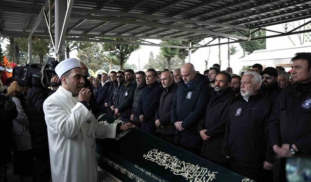 Erol Köse son yolculuğuna uğurlandı