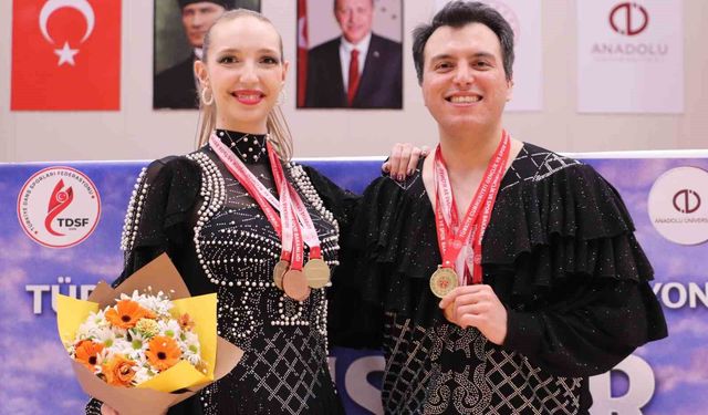 Eskişehir'de pistin tozunu attırdılar: 300 sporcu şampiyonluk için ter döktü