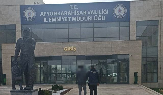 FETÖ'den aranan eski komiser yardımcısını polis yakaladı