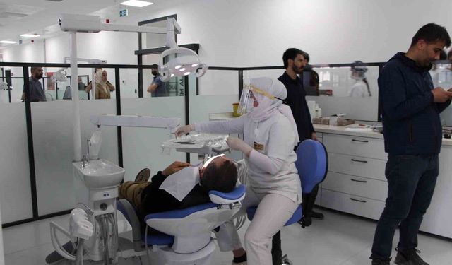 Fırat Üniversitesi Diş Hekimliği Fakültesi ve Hastanesi kapılarını açtı