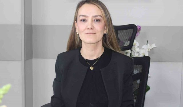 Genel Cerrahi Uzmanı Doç. Dr. Eren: 'Memede ele gelen her kitle mutlaka muayene edilmelidir'