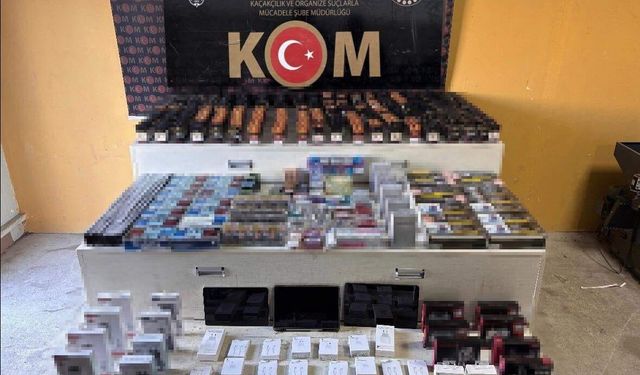 Gümrük kaçağı ürünleri piyasaya süreceklerdi polis yakaladı: 3 gözaltı