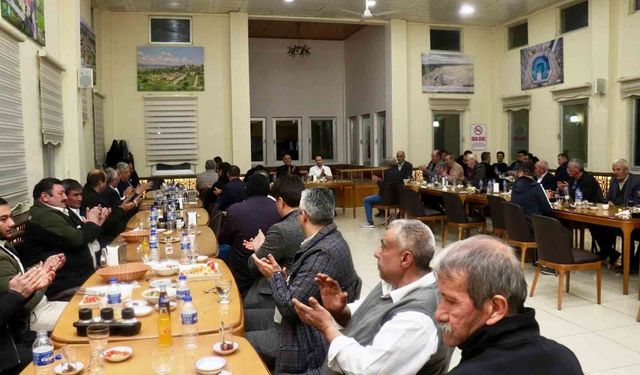 Hisarcık Kaymakamı Atam, muhtarlarla iftar sofrasında buluştu