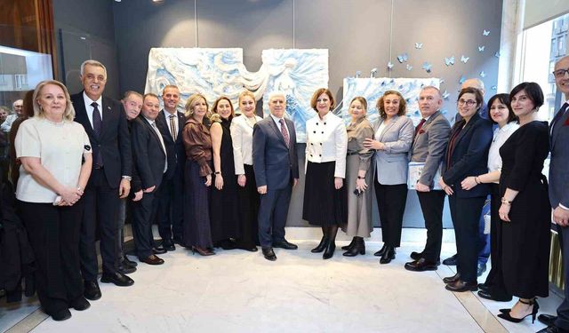 İpek sanatının zarafeti Bursa'da sergilendi