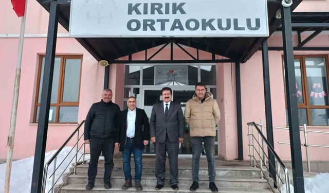 İspir'de öğrencilere Ramazan ayında anlamlı yardım