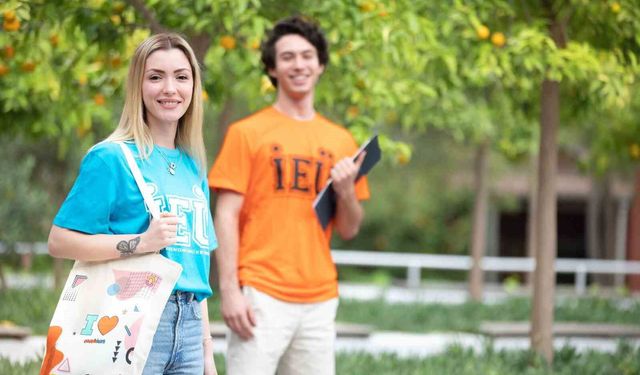 İzmir'den Türkiye'ye uzanan 'kariyer' dersi