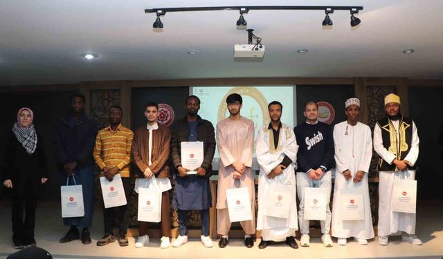 Kur'an-ı Kerim'i güzel okumak için yarıştılar