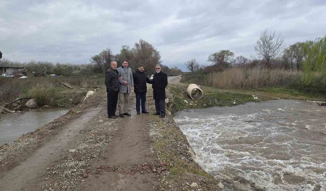 Kuruyan dere coştu, İznik Gölü'ne umut oldu