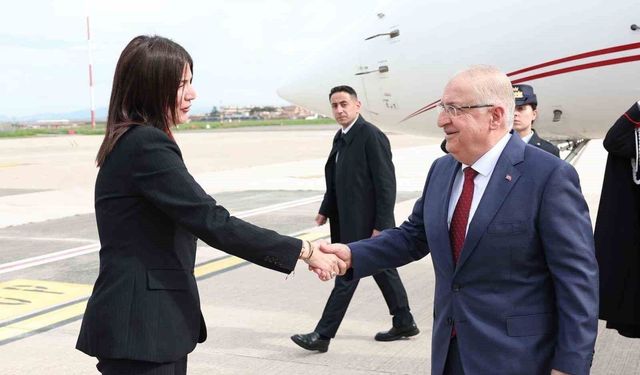 Milli Savunma Bakanı Güler, İtalya'da