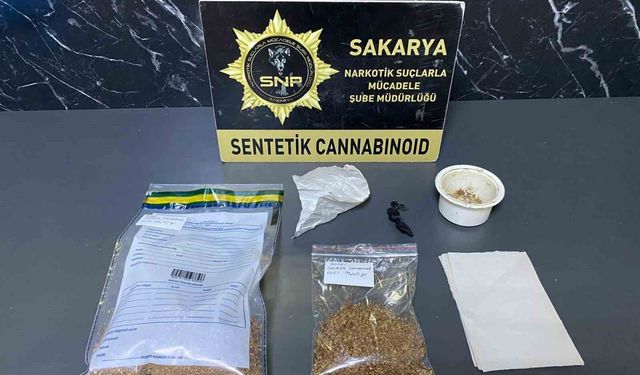 Sakarya emniyeti zehir tacirlerine geçit vermiyor: 1 tutuklama
