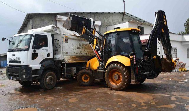 Şanlıurfa'da 50 ton bozuk tavuk ele geçirildi