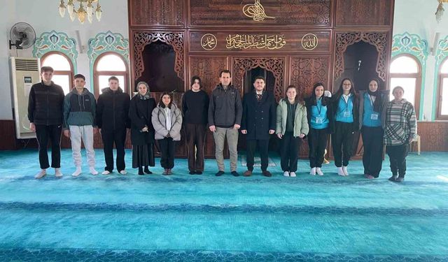 Sporcu gençler Ramazan'ın manevi ikliminde buluştu