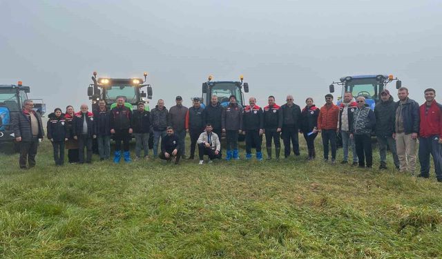 Tekirdağ'da meralarda gübreleme çalışması başladı