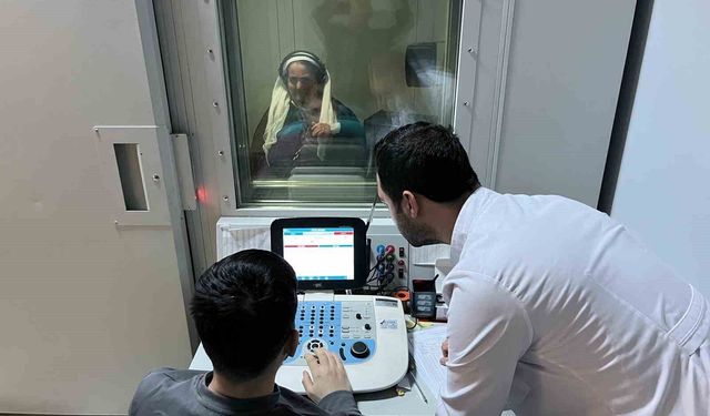 Uzmanından ailelere uyarı: İşitme testini ihmal etmeyin