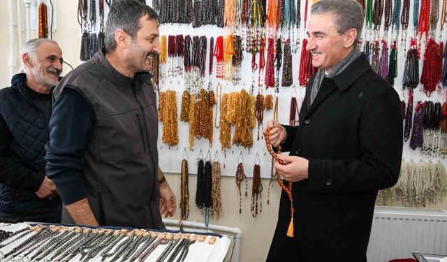 Vali Baruş'tan esnafa Ramazan ziyareti