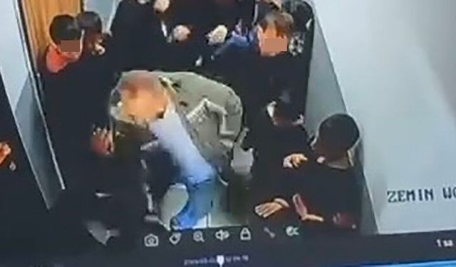 Van'da okulda dehşet: Çocuğuna kartopu atan öğrenciyi koridorda darp etti