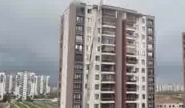 14 katlı binada can pazarı: Apartmandakiler tahliye edildi