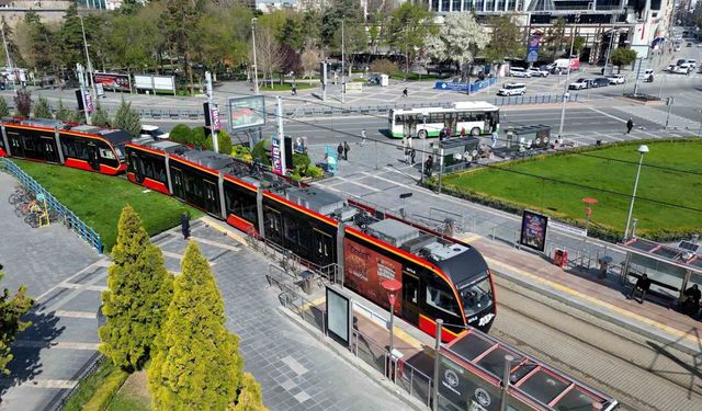 23 Nisan heyecanı, Çocuk Treni ile raylara taşındı