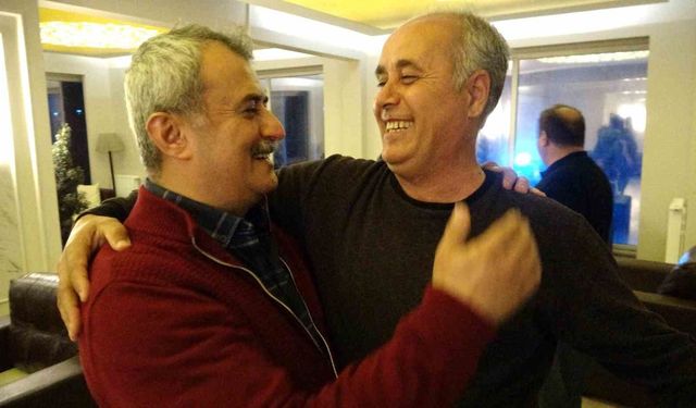 36 yıllık asker arkadaşlığı Kütahya'da yeniden canlandı