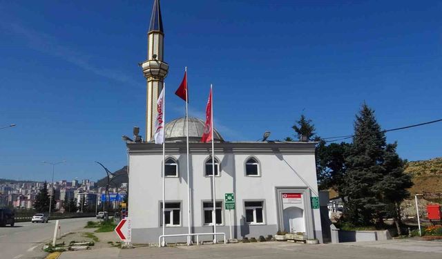 55 yıllık cami imar planında yok sayıldı, yıkım riski ortaya çıktı