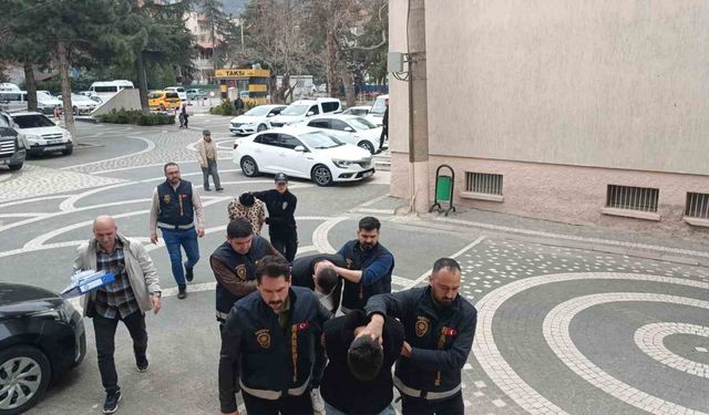 Akşehir'de uyuşturucu operasyonu: 3 tutuklama