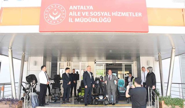 Antalya Aile ve Sosyal Hizmetler İl Müdürlüğüne anlamlı bağış