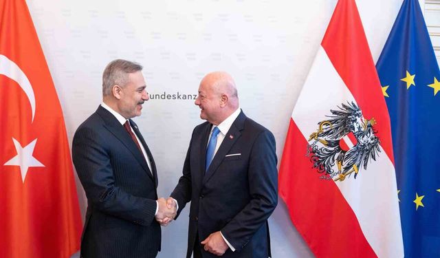 Bakan Fidan, Avusturya Başbakanı Stocker ile görüştü