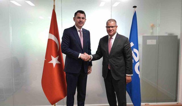 Bakan Kurum'dan Fransa'da COP31 diplomasisi