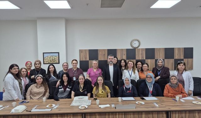 Bilecik'te 'Ebeler Haftası' kapsamında buluşma