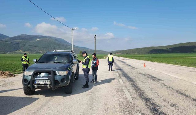Bilecik'te Kurban Bayramı öncesi hayvan sevkiyatına sıkı denetim