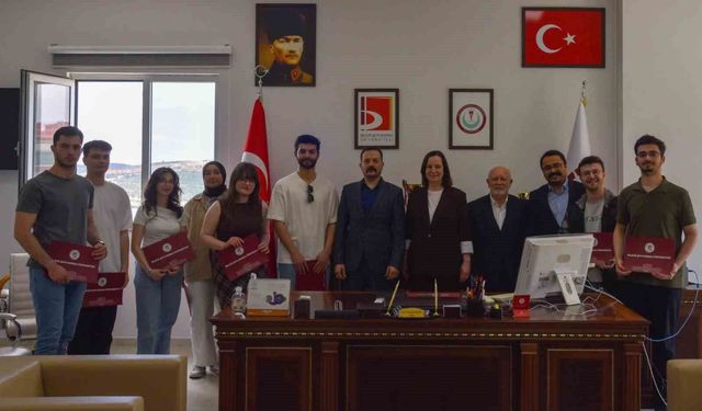 BŞEÜ'de 'Mikrocerrahi Temel Eğitimi' başarıyla tamamlandı