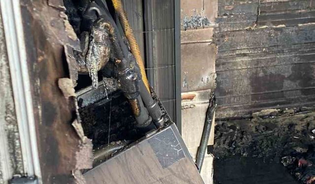 Burdur'da evin balkonunda çıkan yangın korkuttu