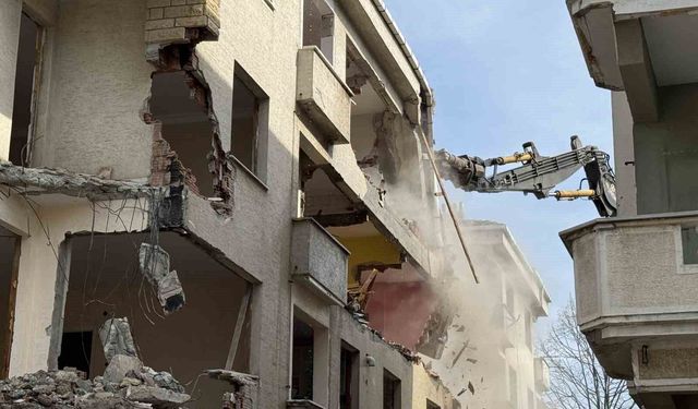 Büyükçekmece'de depremde yıkılma riski bulunan 5 binada kentsel dönüşüm