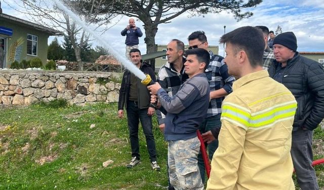Çanakkale'de askeri personele yangın müdahale eğitimi