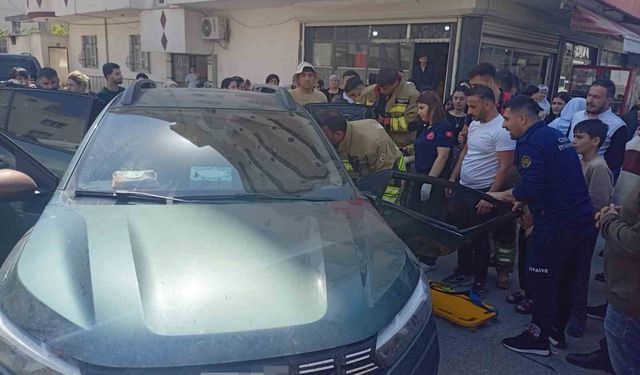 Cizre'deki kazada araçta sıkışan sürücüyü itfaiye kurtardı