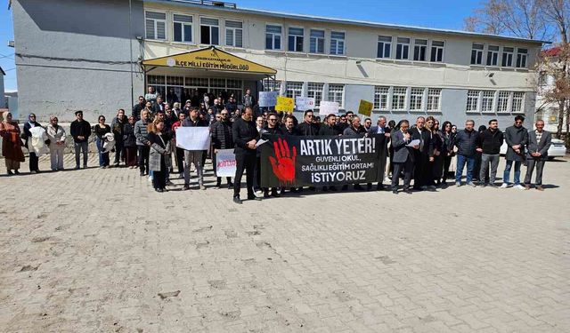 Diyadin'de şiddete protestosu