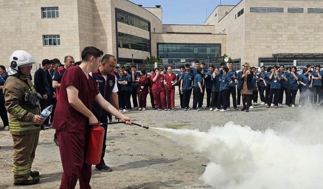 Dörtyol Devlet Hastanesi'nde yangın güvenliği eğitimi