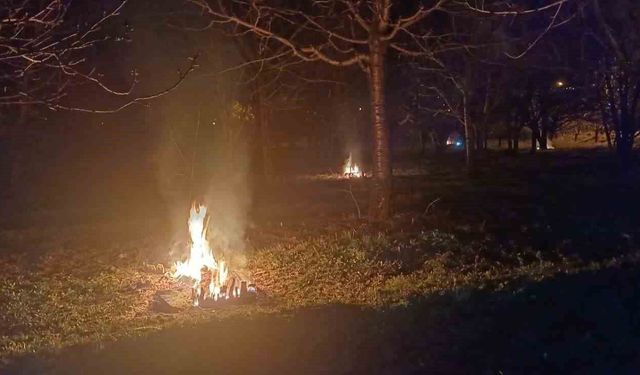 Erzincan'da don nöbeti: Üreticiler sabaha kadar ateş yaktı