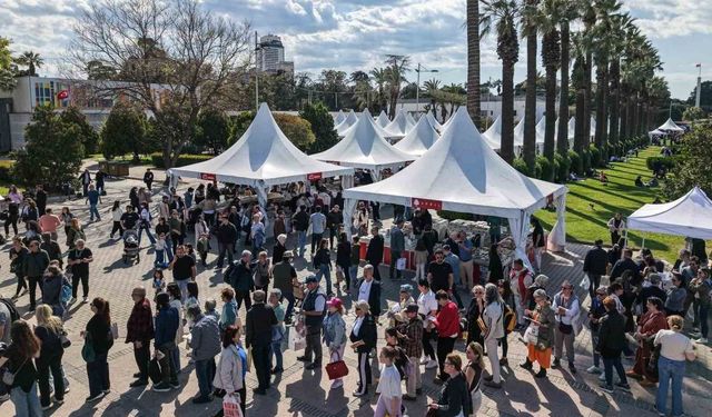 İZKİTAP'ta edebiyatla dolu hafta sonu