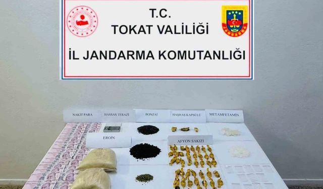 Jandarma ekiplerinden uyuşturucuya geçit yok