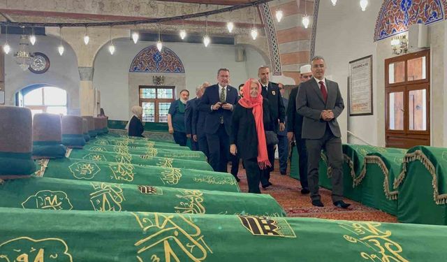 Karaman'dan Konya'ya Sevgi ve Barış Yürüyüşü düzenlendi